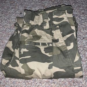 Super cute camo cargo pants from Garage